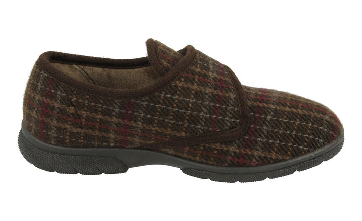 DB Tartan Extra Wide Slippers-7