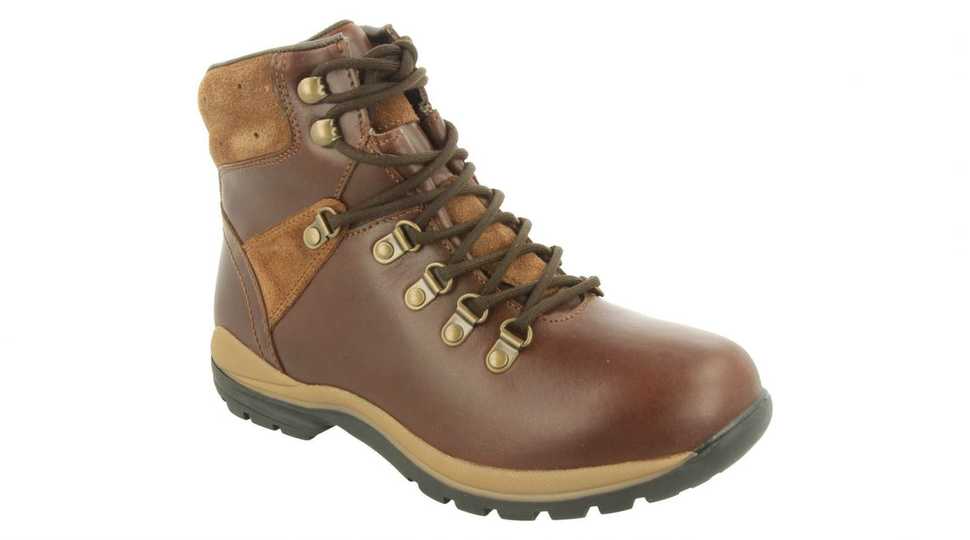 Botas de montaña DB Nebraska de ajuste ancho para mujer