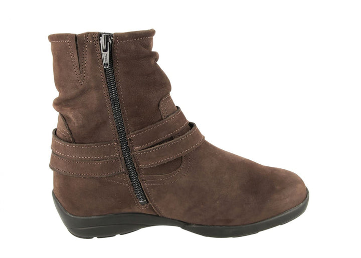 Botas DB Winifred de ajuste ancho para mujer