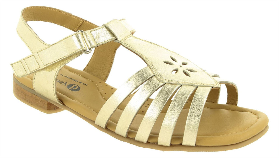 Sandalias DB Tundra de corte ancho para mujer