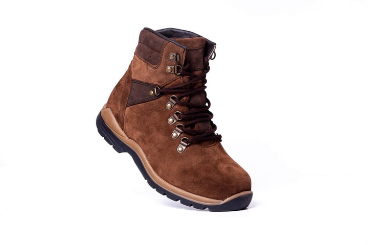 Botas de montaña DB Nebraska de ajuste ancho para mujer