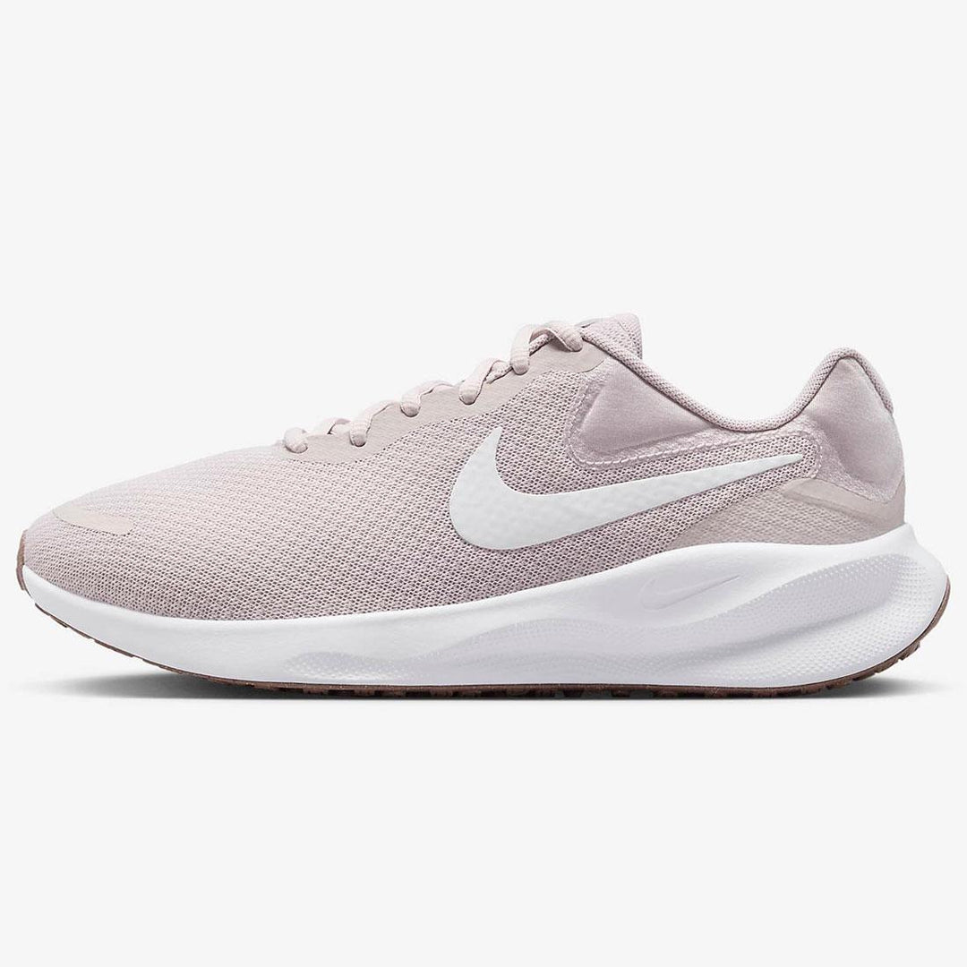 Women's Wide Fit Nike FZ6829-007 Revolution 7 Trainers