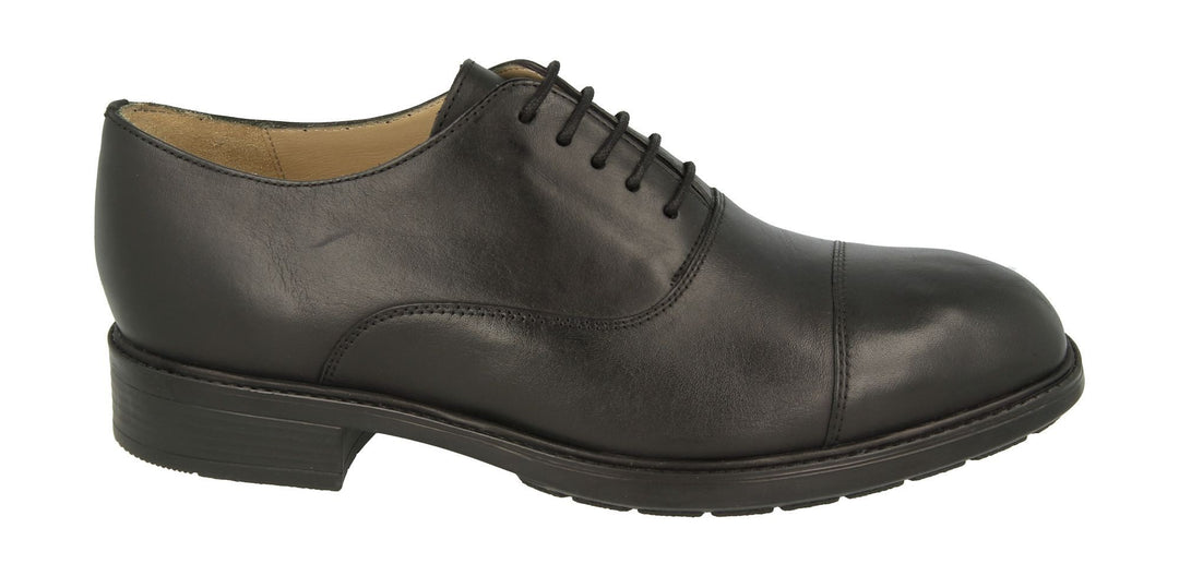 DB Sutton Extra Wide Shoes-1